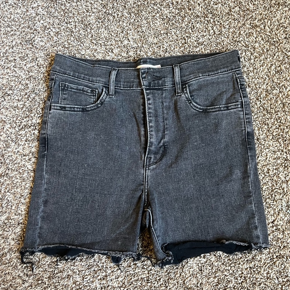 Levi’s shorts